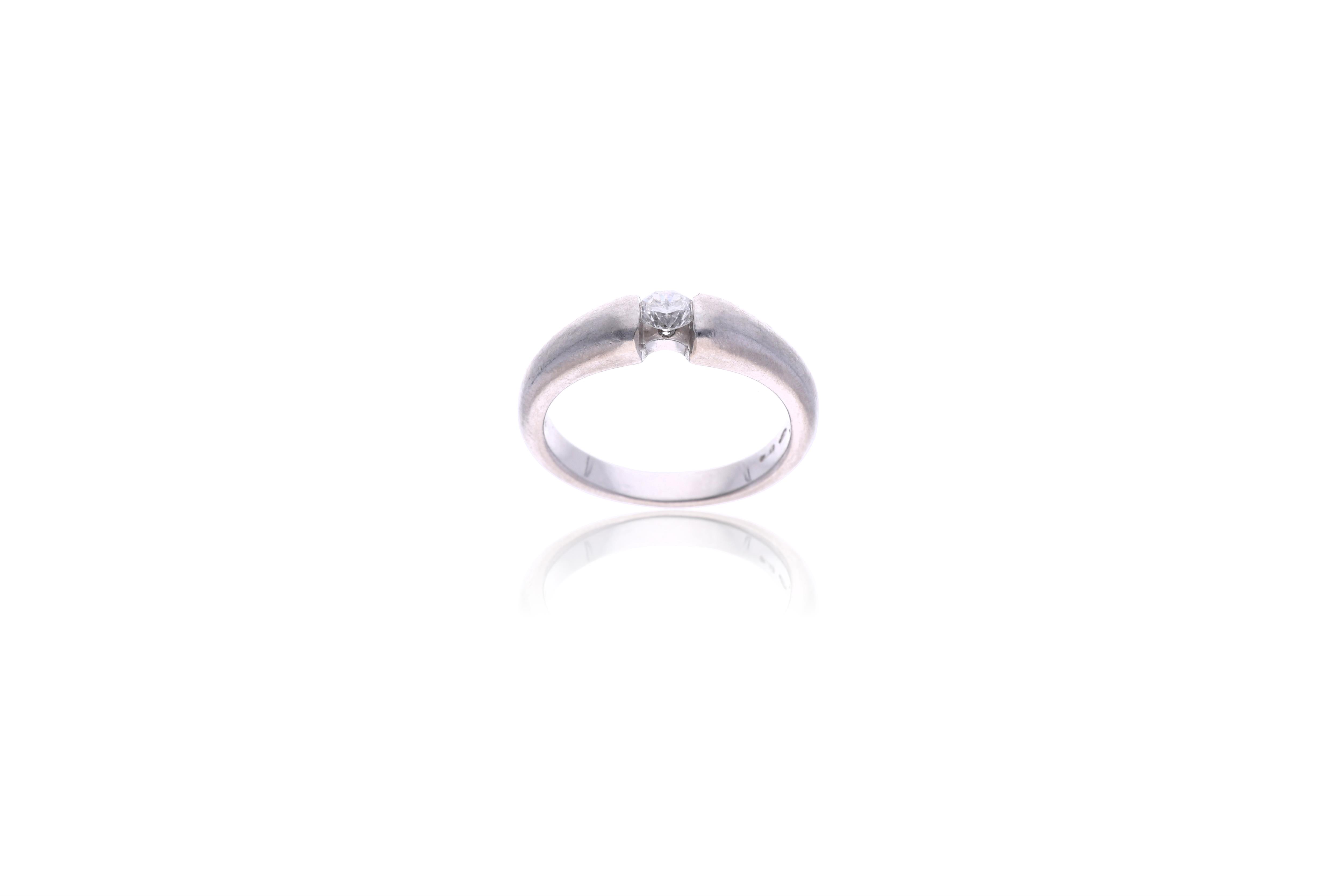 Anello con diamante - Asta Preziosi
