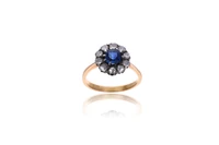 Anello con pietra e diamanti - Asta Preziosi Anello con pietra e diamanti - Asta Preziosi