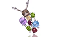 Collana con diamanti, ametista, tormaline, quarzi, peridoti e acquamarina - Asta Preziosi Collana con diamanti, ametista, tormaline, quarzi, peridoti e acquamarina - Asta Preziosi