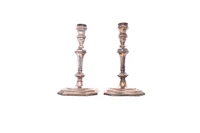 Due candelabri in argento - Asta Preziosi Due candelabri in argento - Asta Preziosi