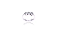 Anello con diamanti e pietra - Asta Preziosi Anello con diamanti e pietra - Asta Preziosi