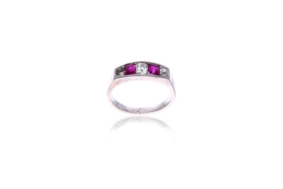 Anello con diamanti e pietre - Asta Preziosi Anello con diamanti e pietre - Asta Preziosi