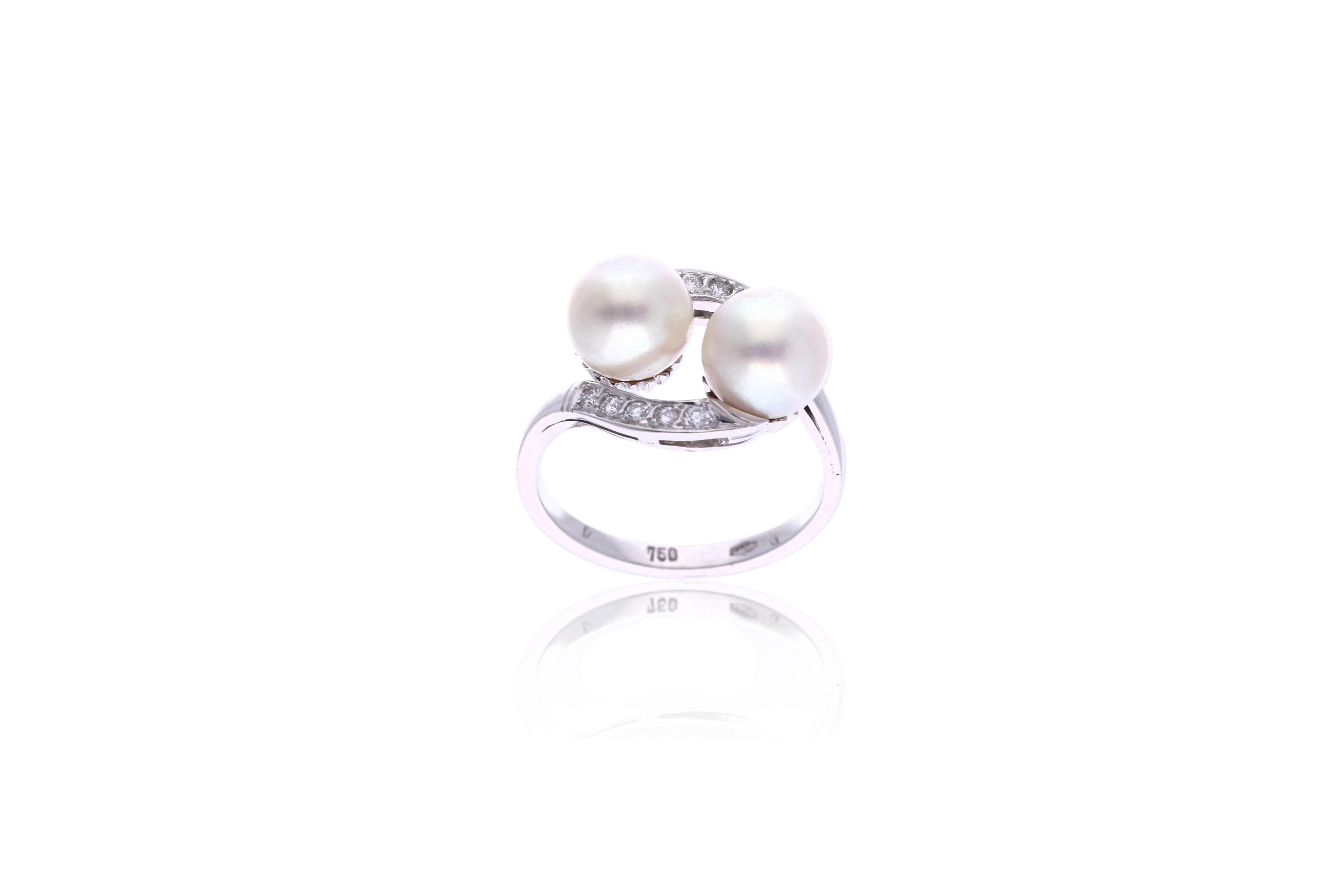 Anello con diamanti e perle - Asta Preziosi