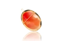 Spilla/ciondolo con cammeo su conchiglia - Asta Preziosi