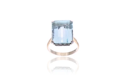 Anello con acquamarina - Asta Preziosi