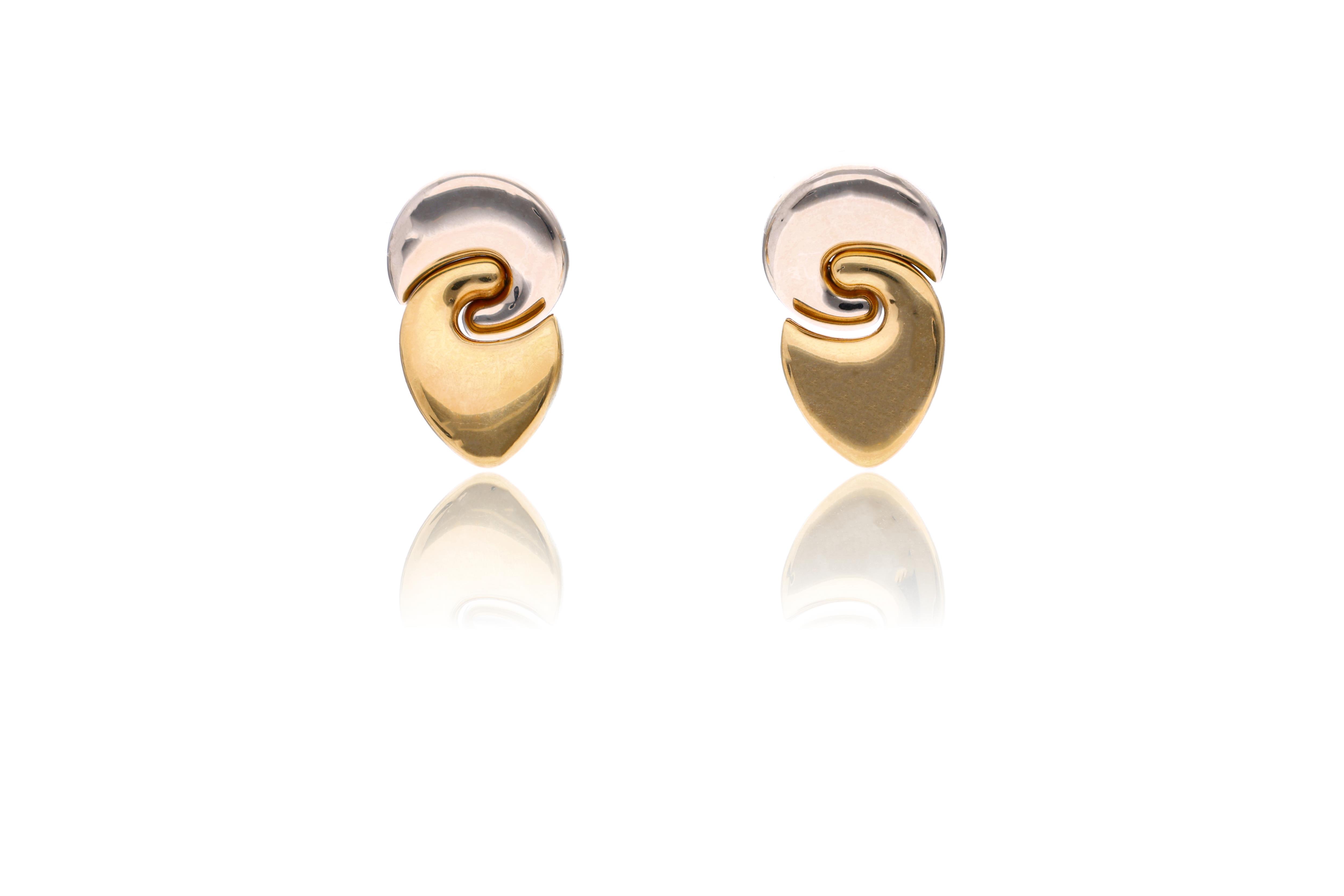 Chimento, paio di orecchini in oro - Asta Preziosi