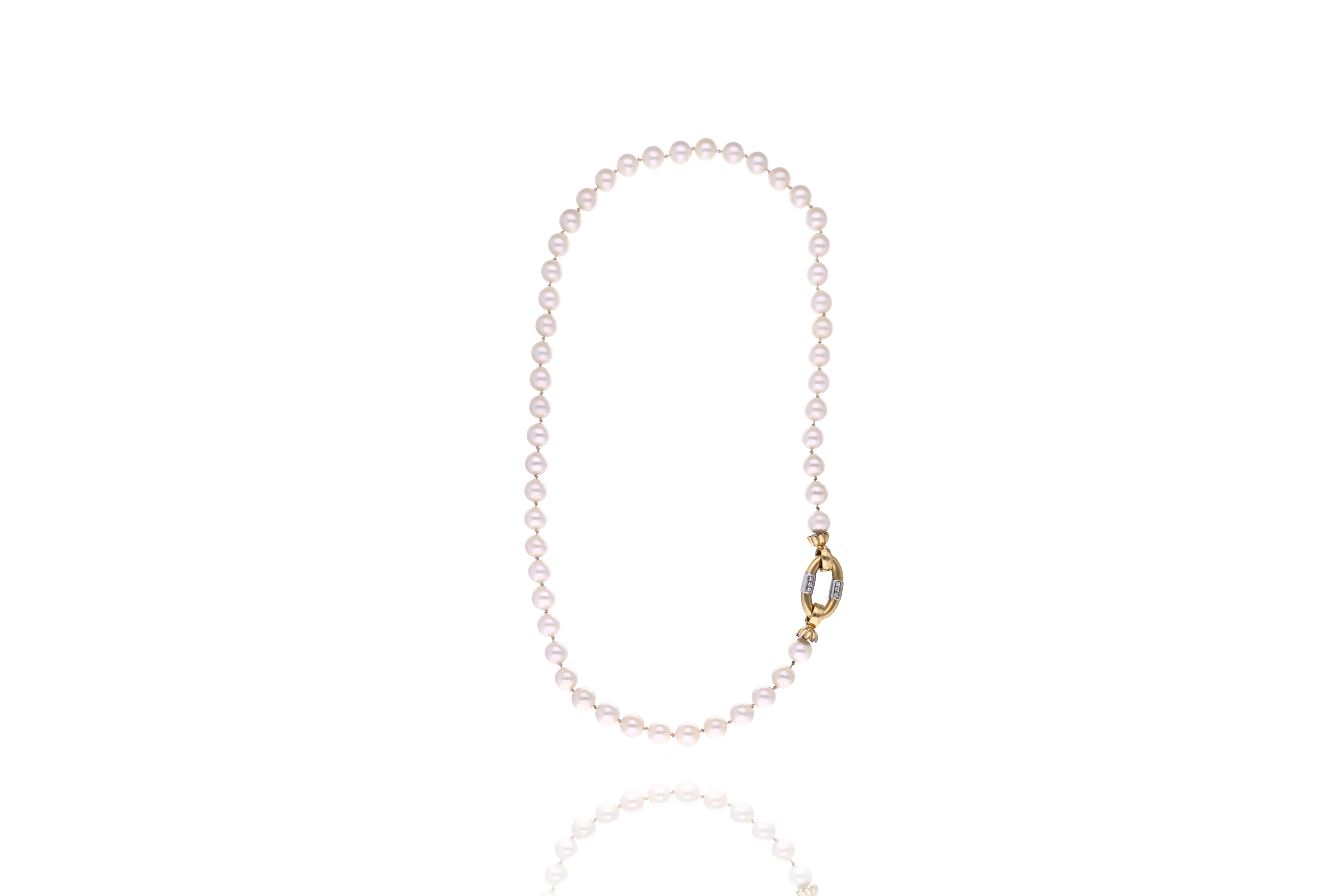 Collana di perle coltivate con diamanti - Asta Preziosi