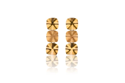 Due orecchini in oro - Asta Preziosi