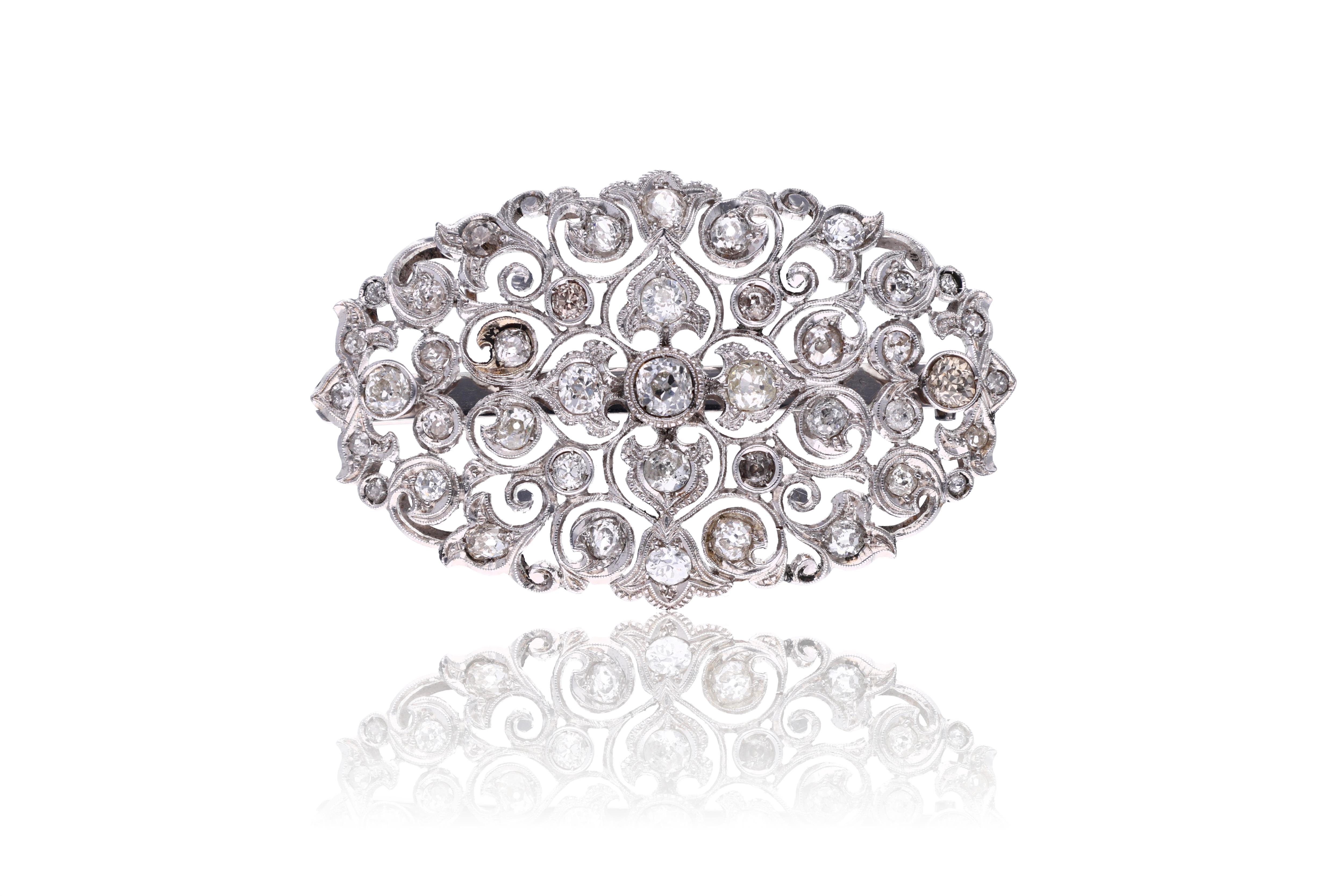 Spilla con diamanti - Asta Preziosi