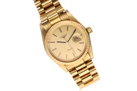 Longines, orologio con bracciale in oro - Asta Preziosi