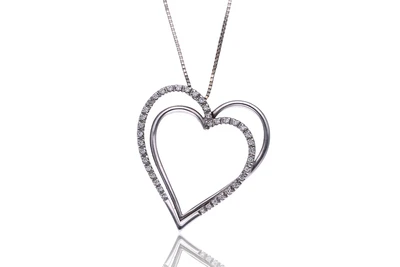 Collana e ciondolo con diamanti - Asta Preziosi