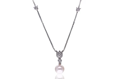 Damiani, collana con perla coltivata e diamanti - Asta Preziosi