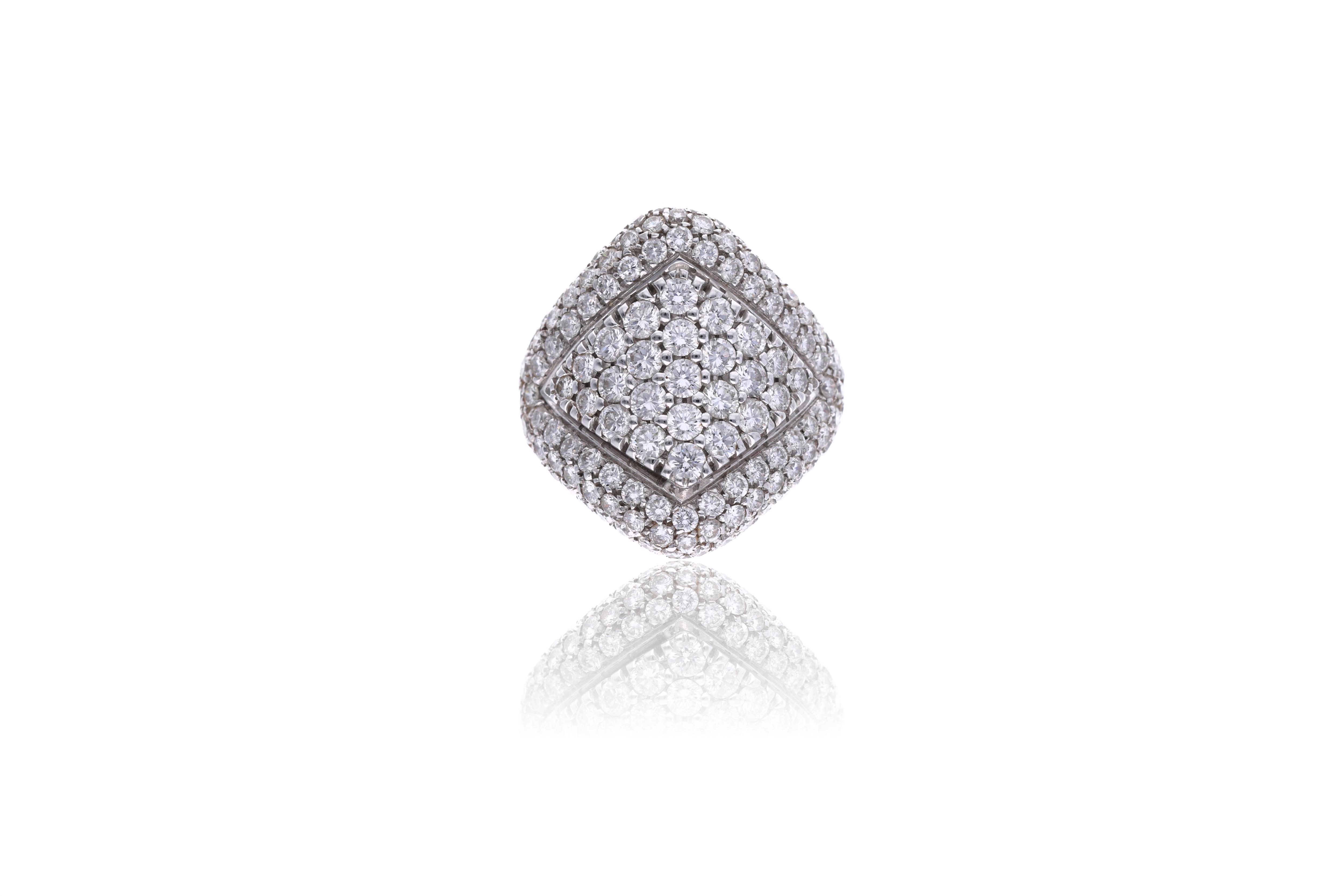 Anello con diamanti - Asta Preziosi