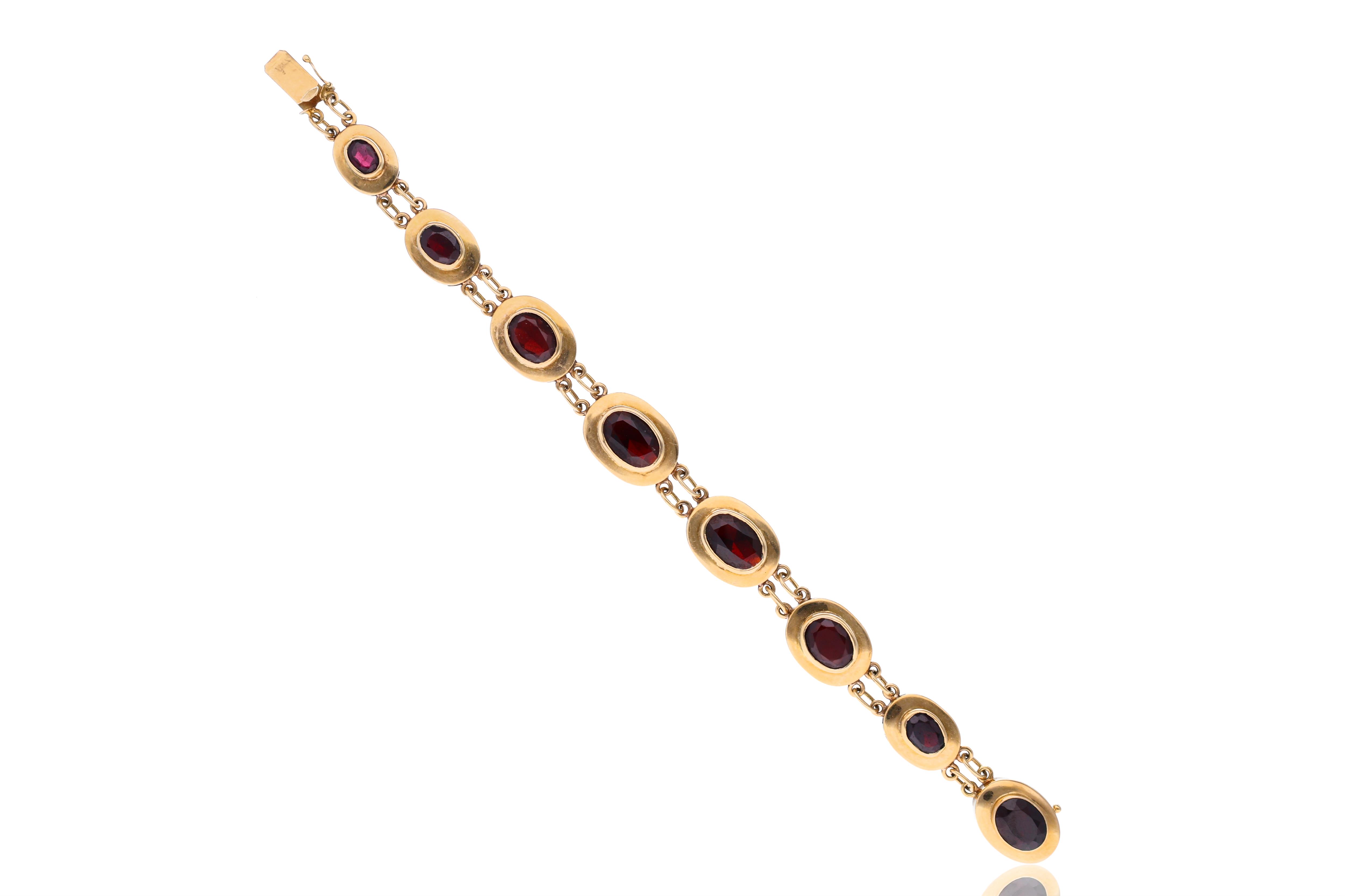 Bracciale con granati - Asta preziosi
