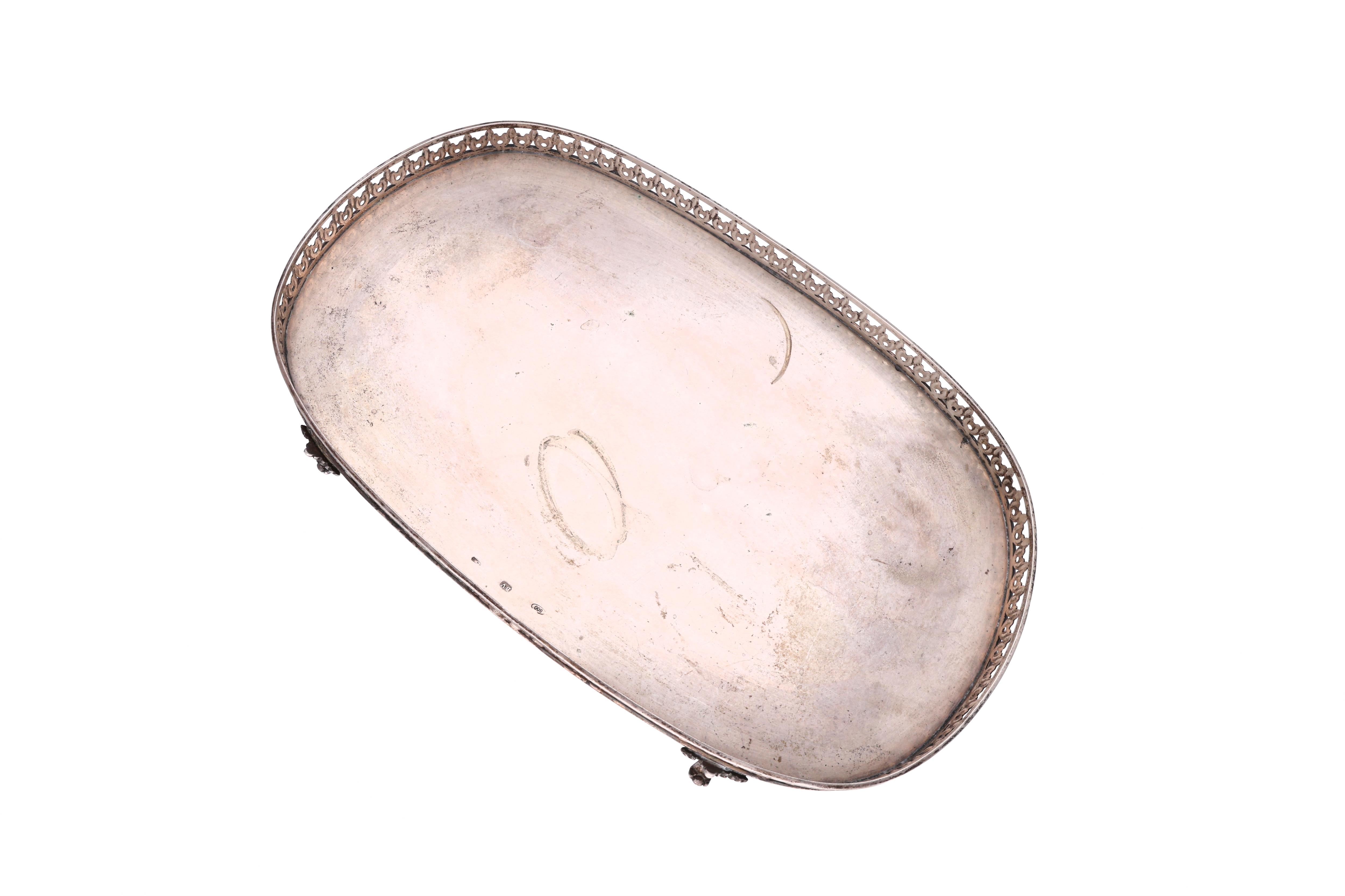 Vassoio in argento 800 - Asta preziosi