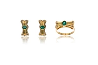 Anello e paio di orecchini con diamanti e smeraldi - Asta Preziosi