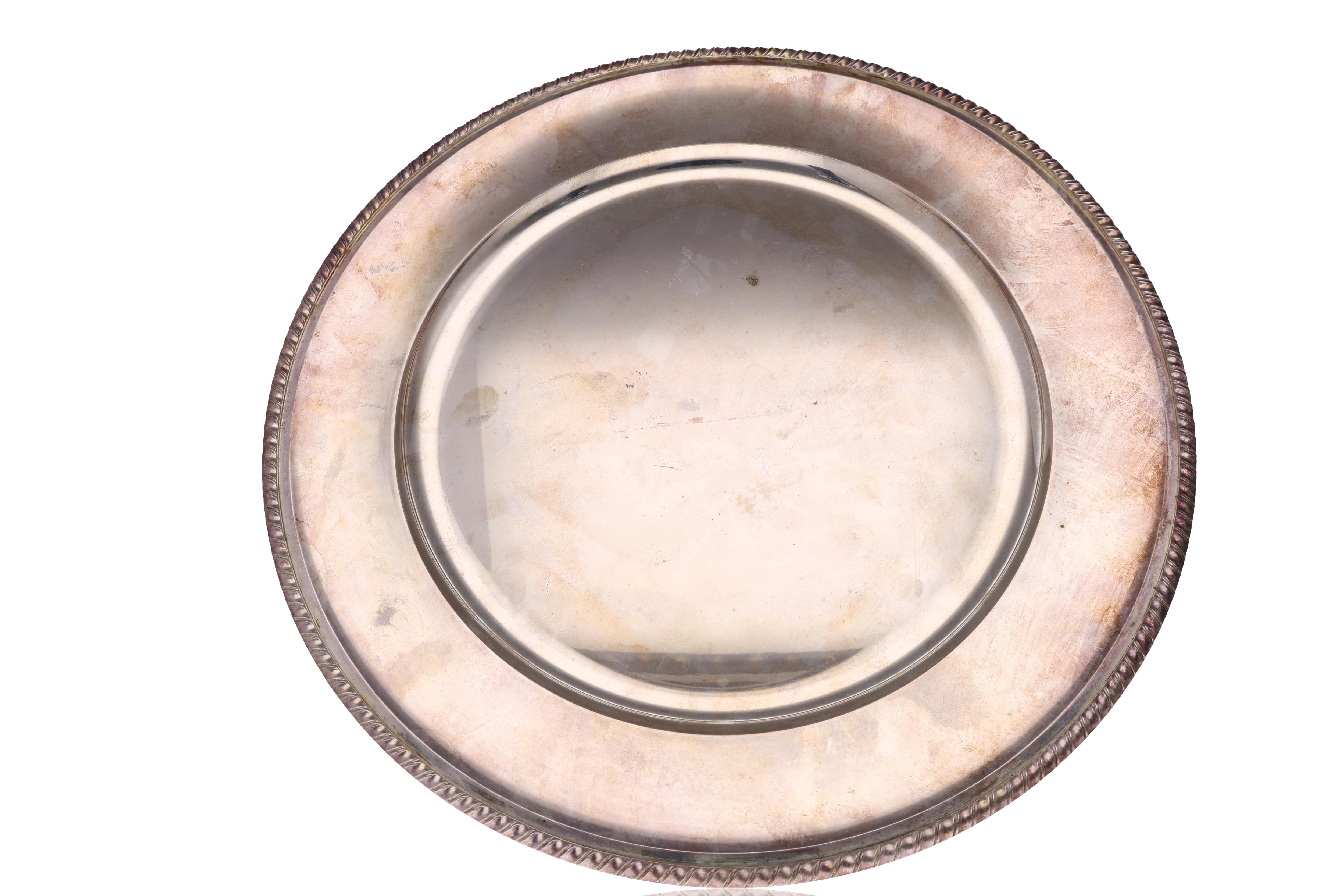 Piatto in argento 800 - Asta Preziosi