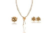 Demi parure con collana, anello e orecchini - Asta Preziosi
