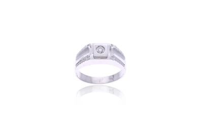 Anello con diamante - Asta Preziosi