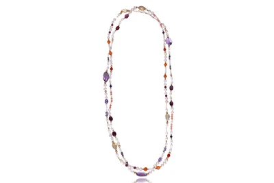 Collana di perle acqua dolce, corallo, quarzi, granati e pietre - Asta Preziosi