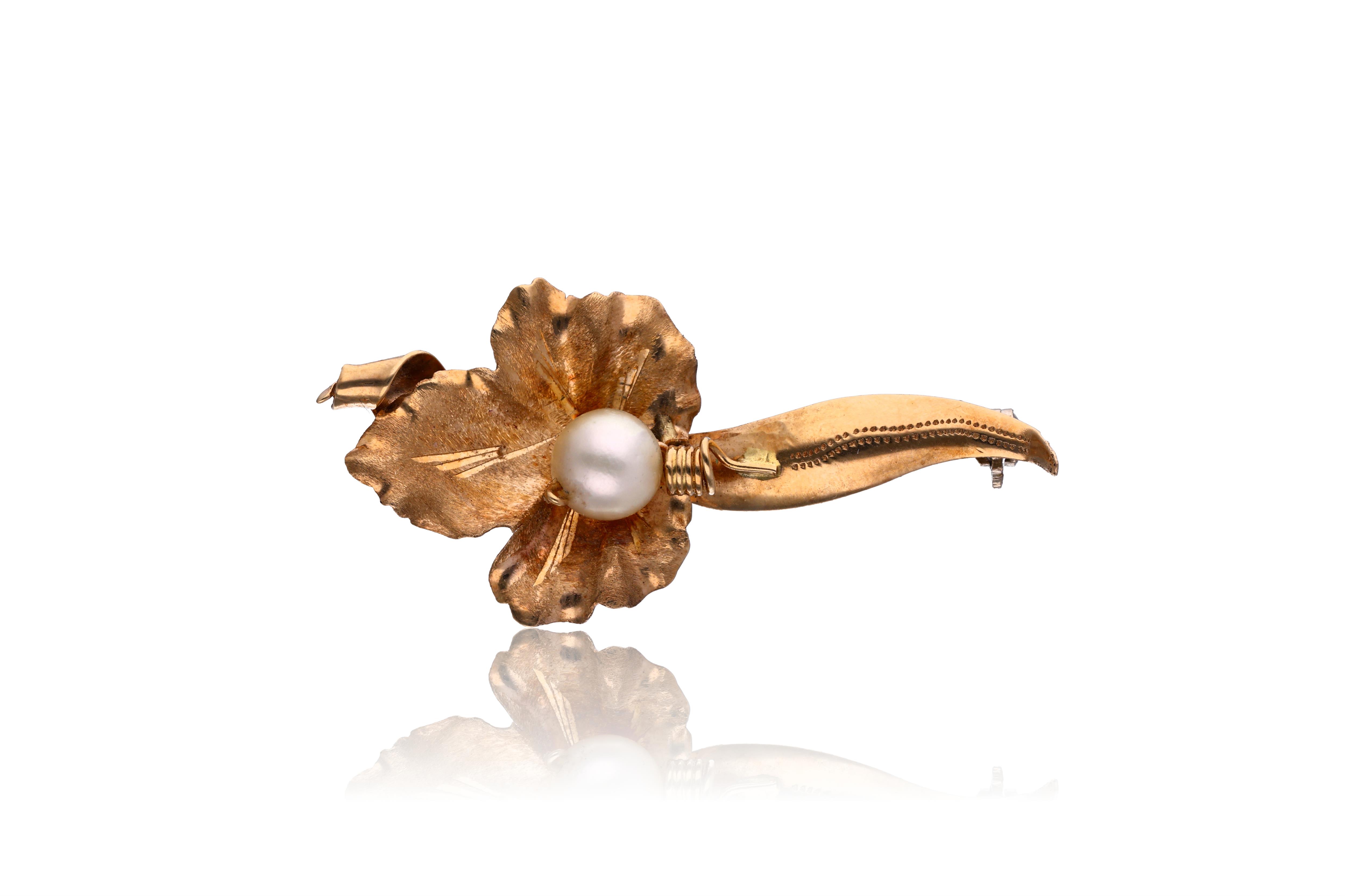 Spilla con perla coltivata - Asta Preziosi