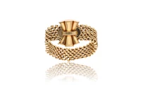 Favero, bracciale a maglia intrecciata in oro - Asta Preziosi