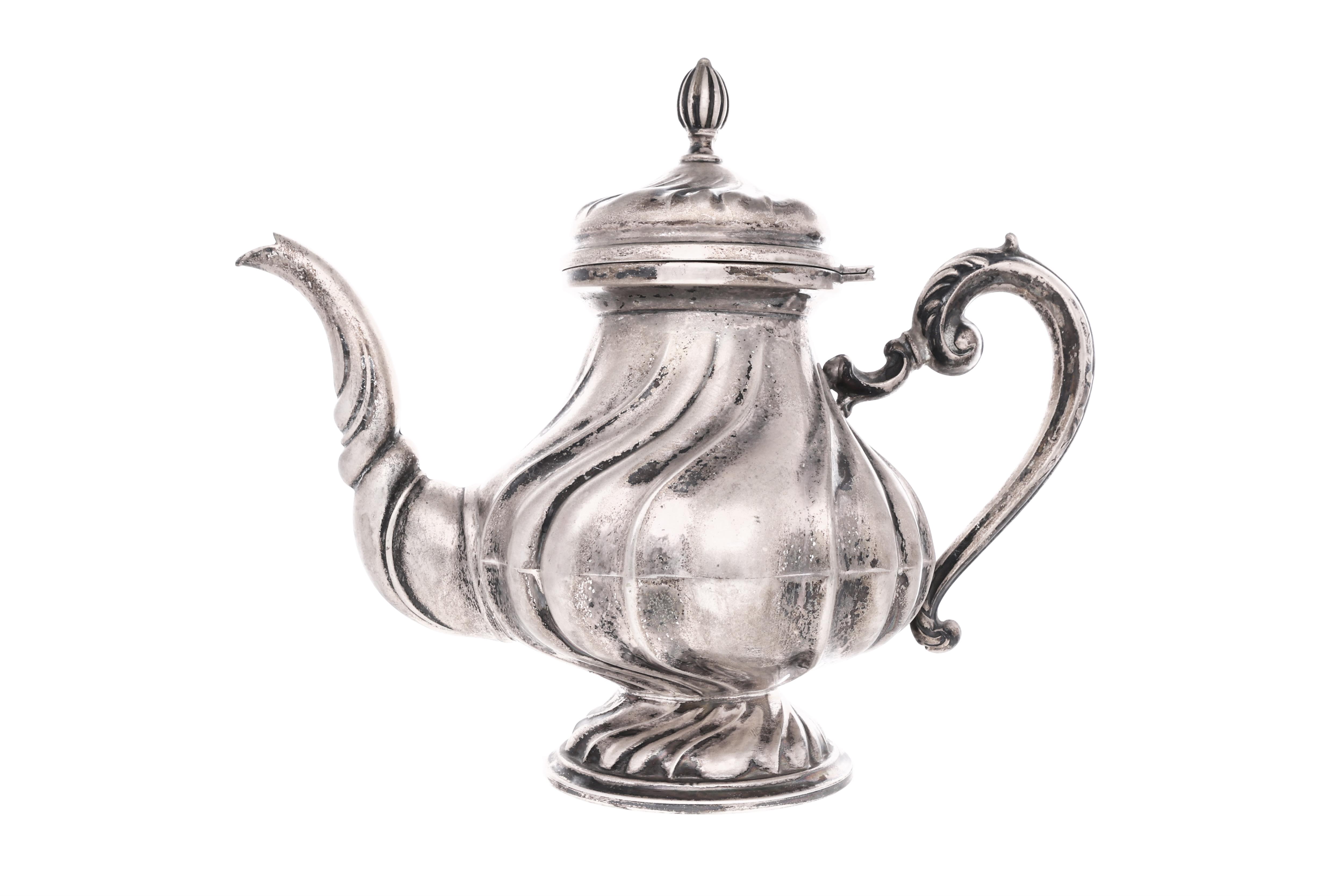 Teiera in argento - Asta Preziosi