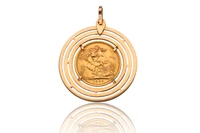 Ciondolo in oro con sterlina - Asta Preziosi