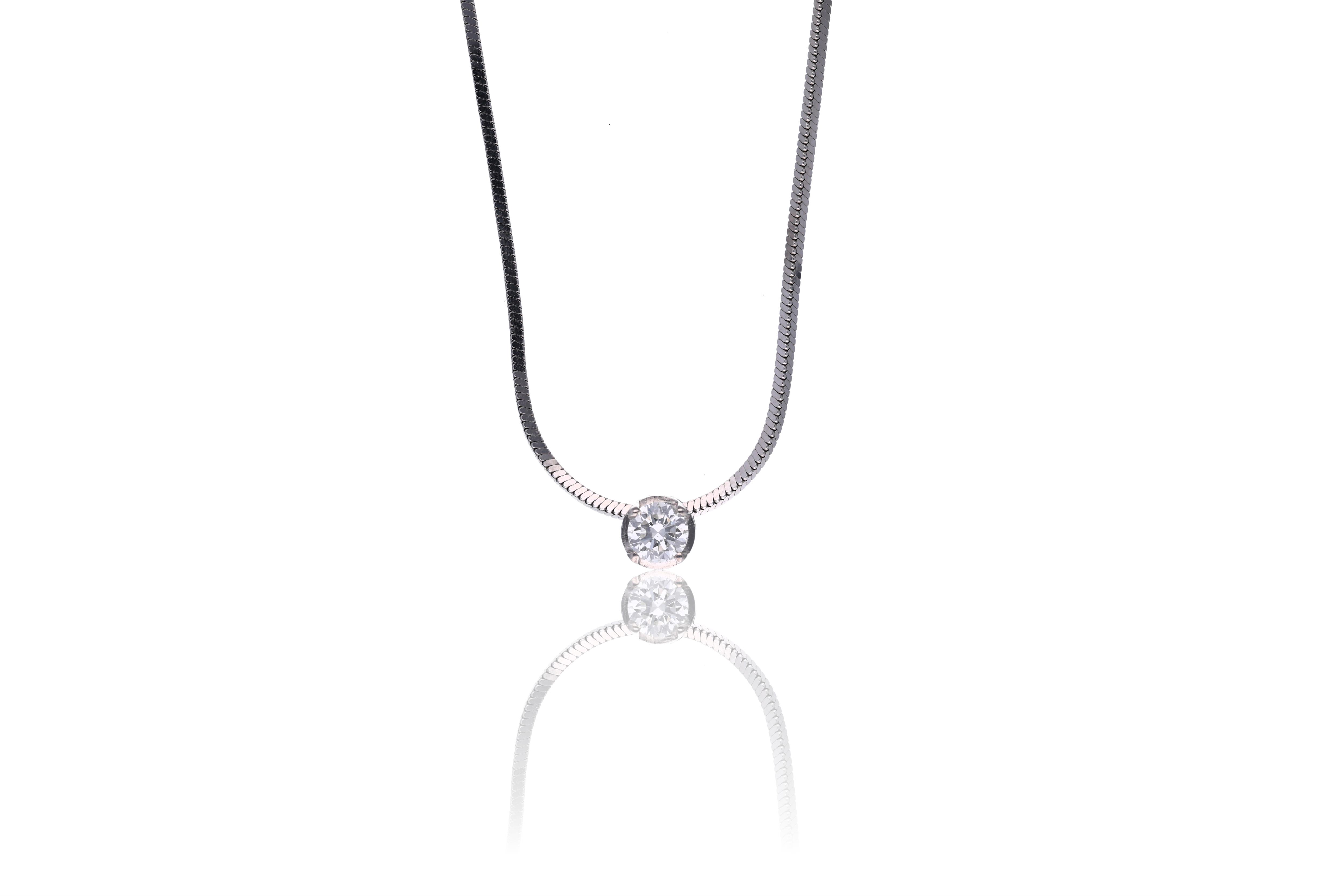 Collana con diamante - Asta Preziosi