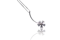 Collana e ciondolo con pietre - Asta Preziosi