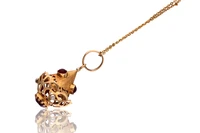 Collana e ciondolo con pietre - Asta Preziosi