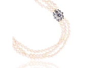 Collana di perle a 3 fili - Asta preziosi