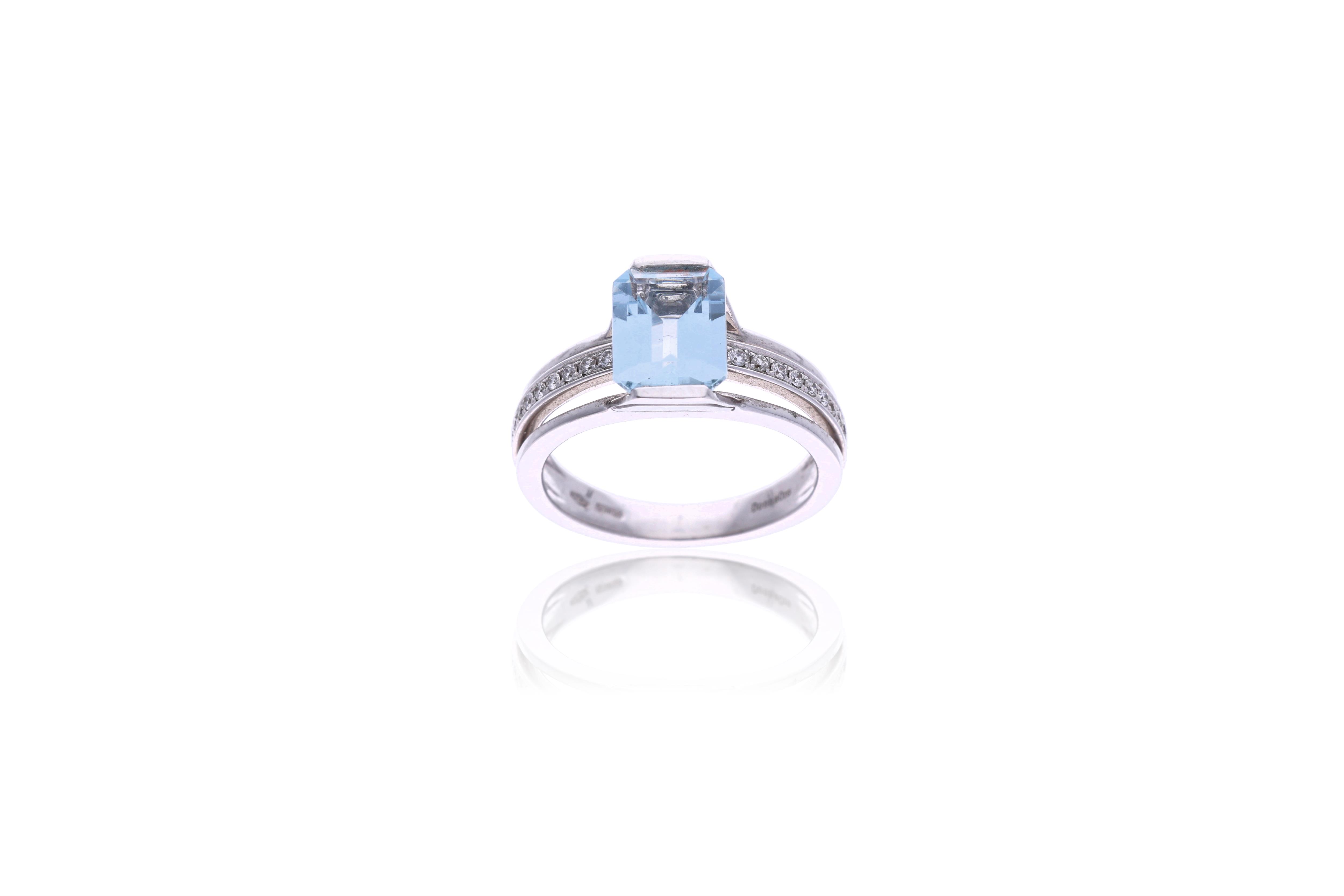 Anello con diamanti e acquamarina - Asta Preziosi