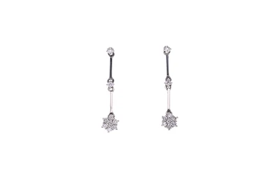 Paio di orecchini con diamanti - Asta Preziosi
