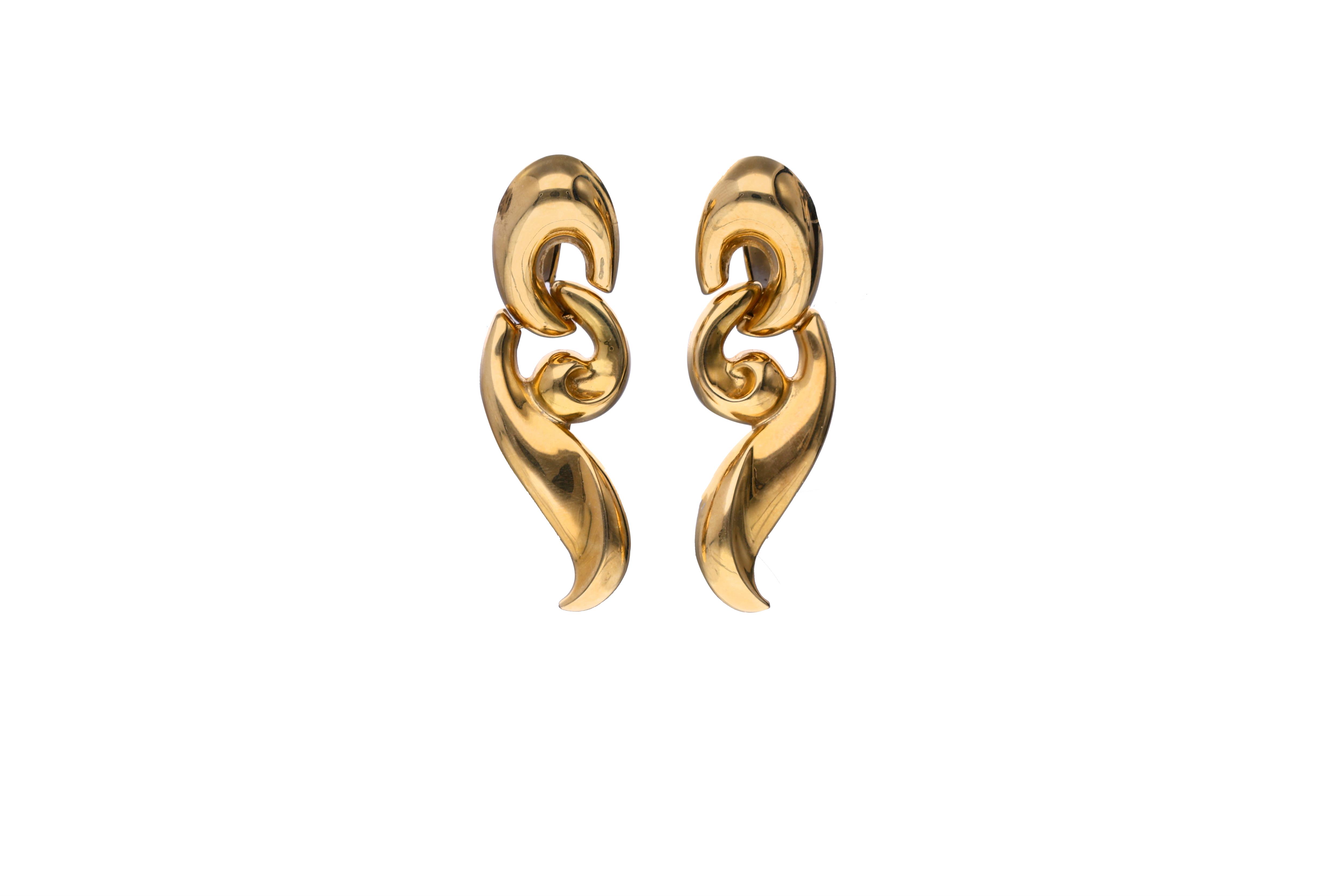 Bassani, paio di orecchini in oro - Asta Preziosi