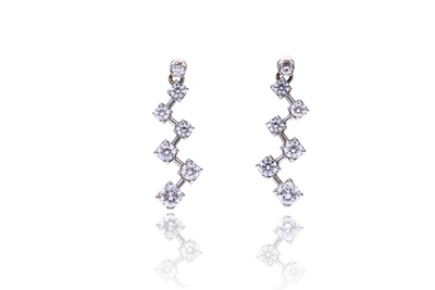 Paio di orecchini con pietre - Asta Preziosi