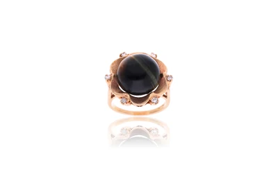 Anello con occhio di tigre e diamanti - Asta Preziosi