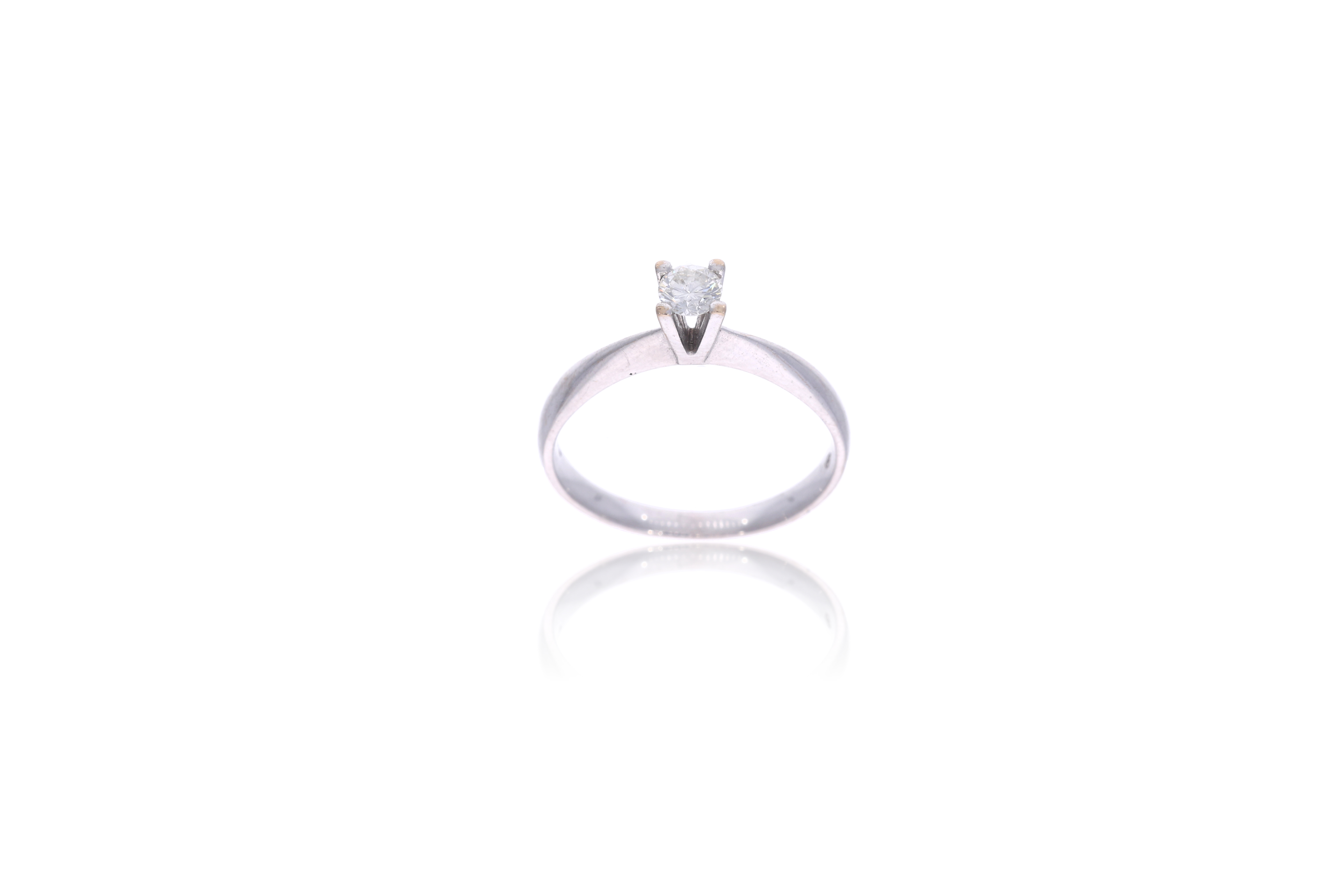 Anello con diamante - Asta Preziosi
