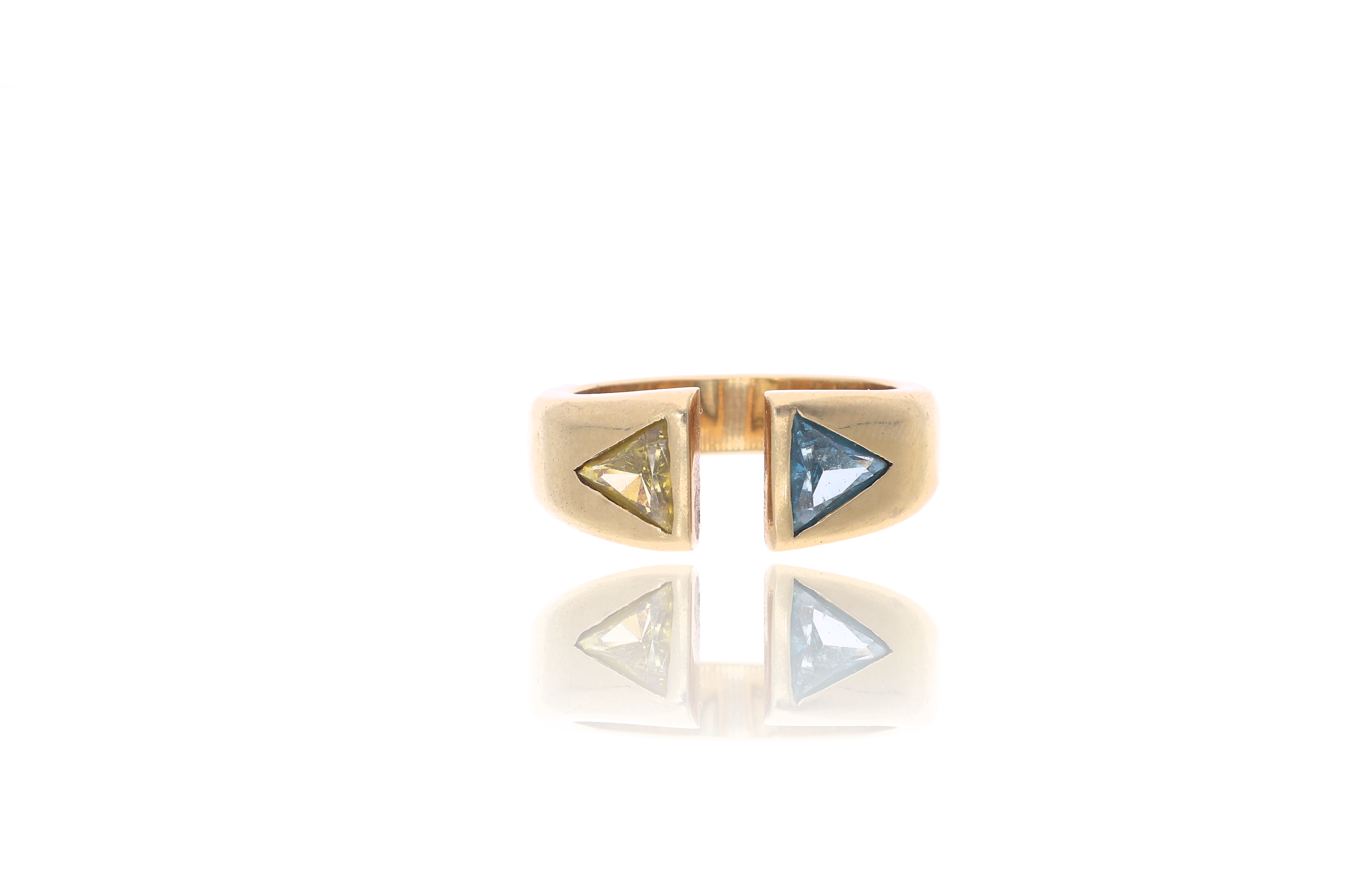 Anello con diamanti - Asta Preziosi