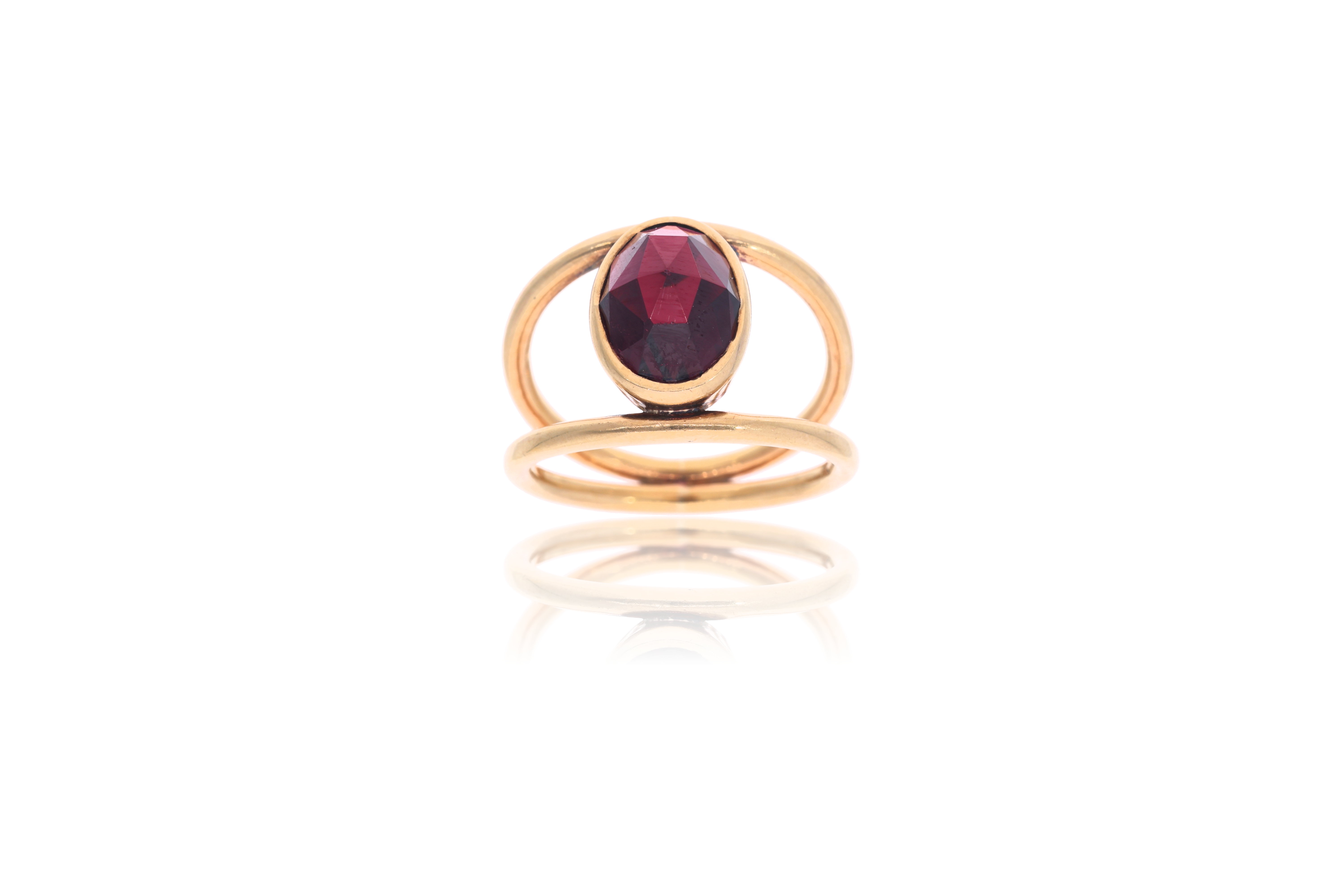 Anello con granato - Asta Preziosi
