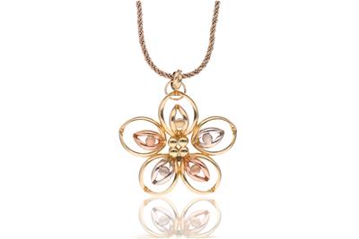 Collana con ciondolo - Asta Preziosi