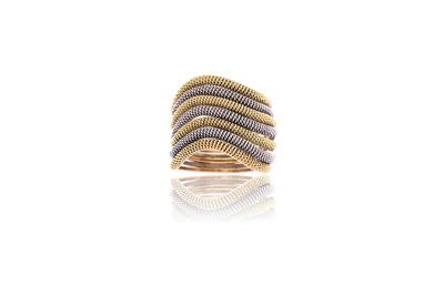 Anello in oro bicolore - Asta Preziosi