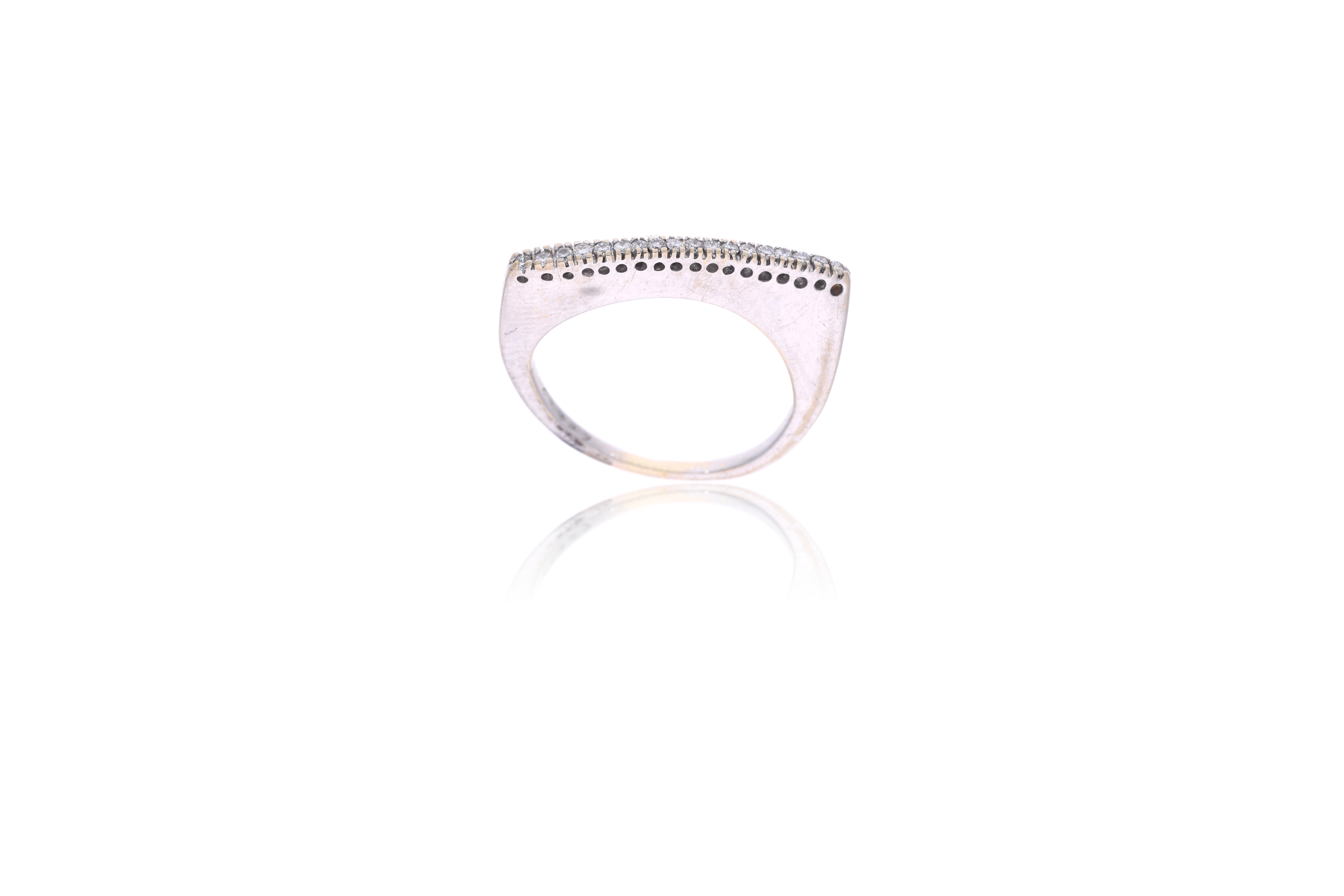 Anello con diamanti - Asta Preziosi