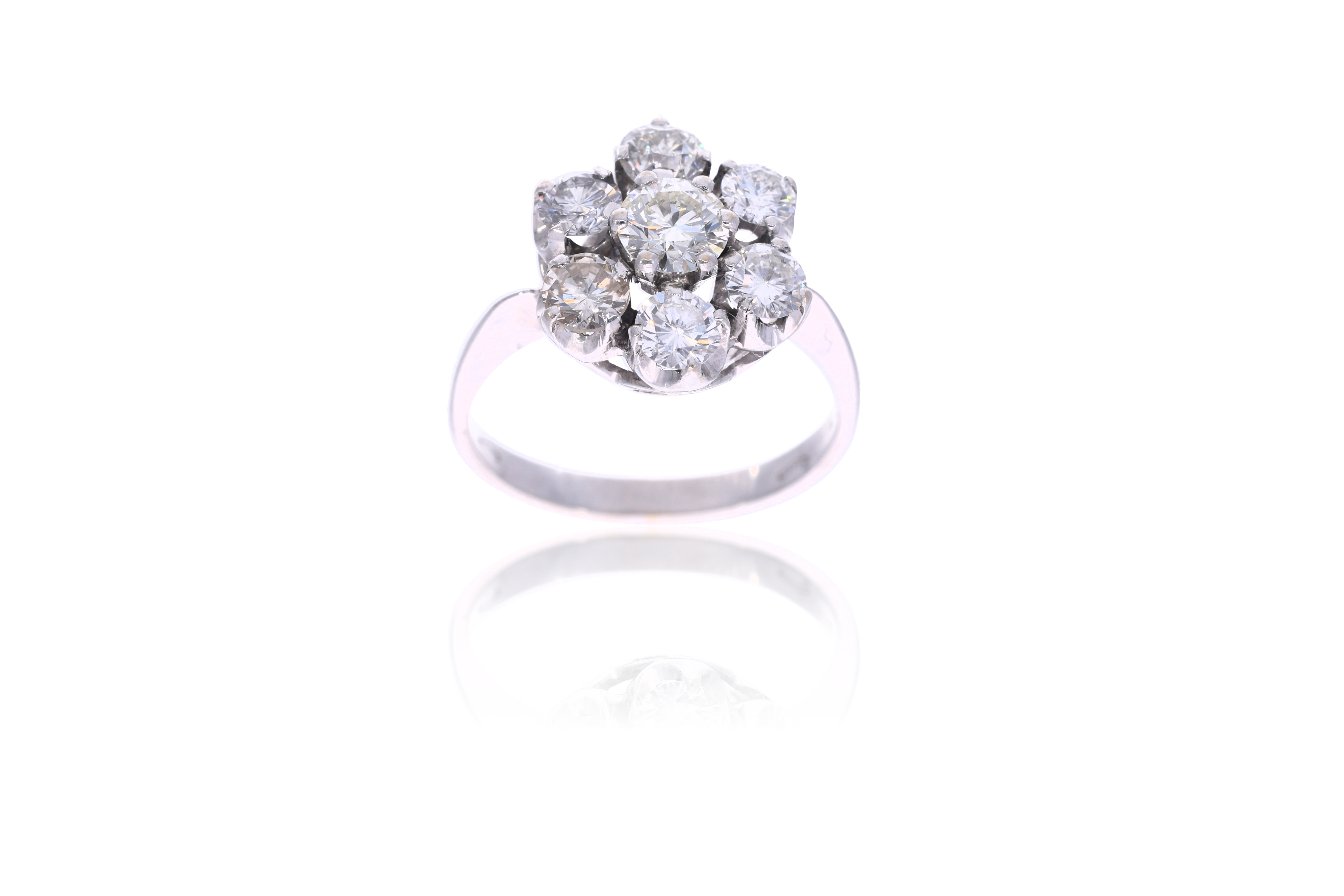 Anello con diamanti - Asta Preziosi