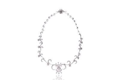 Collana in oro bianco e diamanti - Asta Preziosi