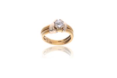 Anello con diamante - Asta Preziosi