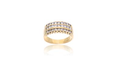 Anello in oro con diamanti - Asta Preziosi