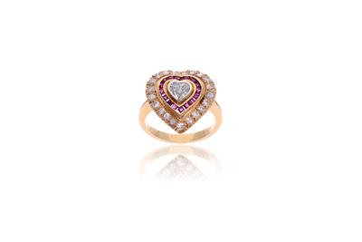 Anello in oro con diamanti e rubini - Asta Preziosi