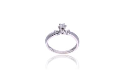 Anello con diamante - Asta Preziosi