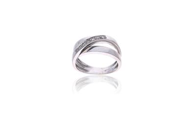 Anello con diamanti - Asta Preziosi